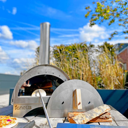 Igneus Minimo Portable Pizza Oven (Inc. Peel & Rake)