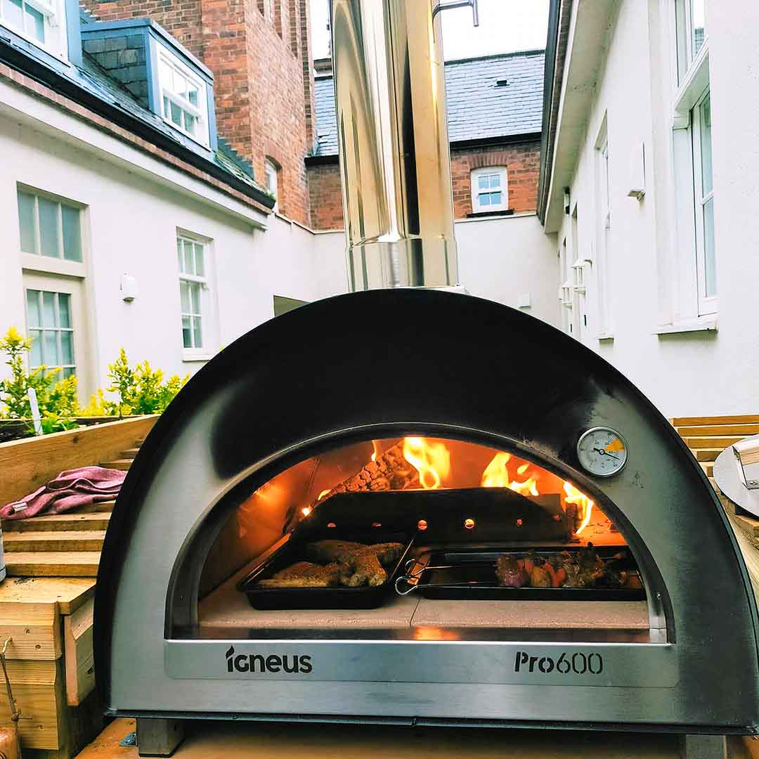 Igneus Pro 600 Pizza Oven Ultimate Bundle