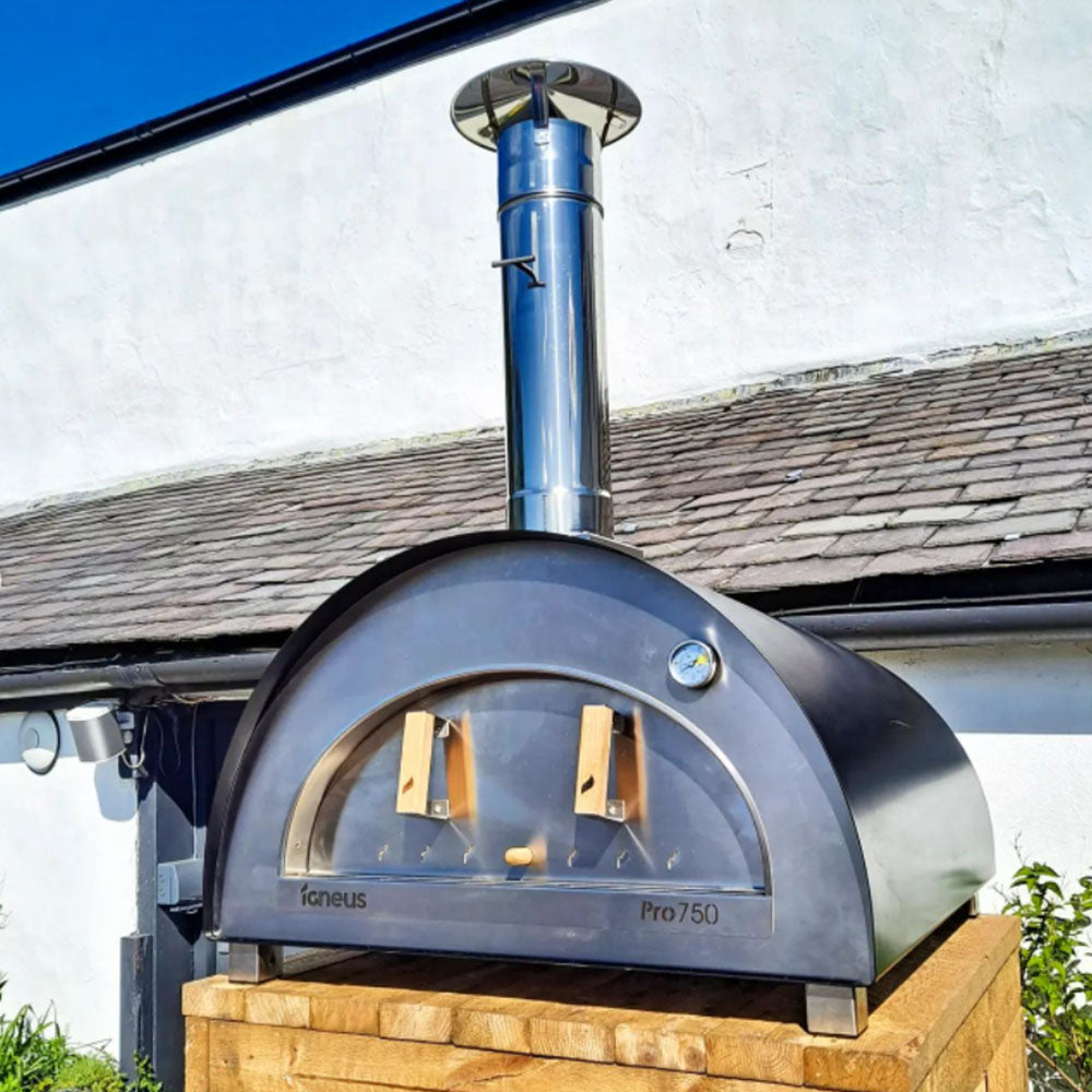 Igneus Pro 750 Pizza Oven Ultimate Bundle